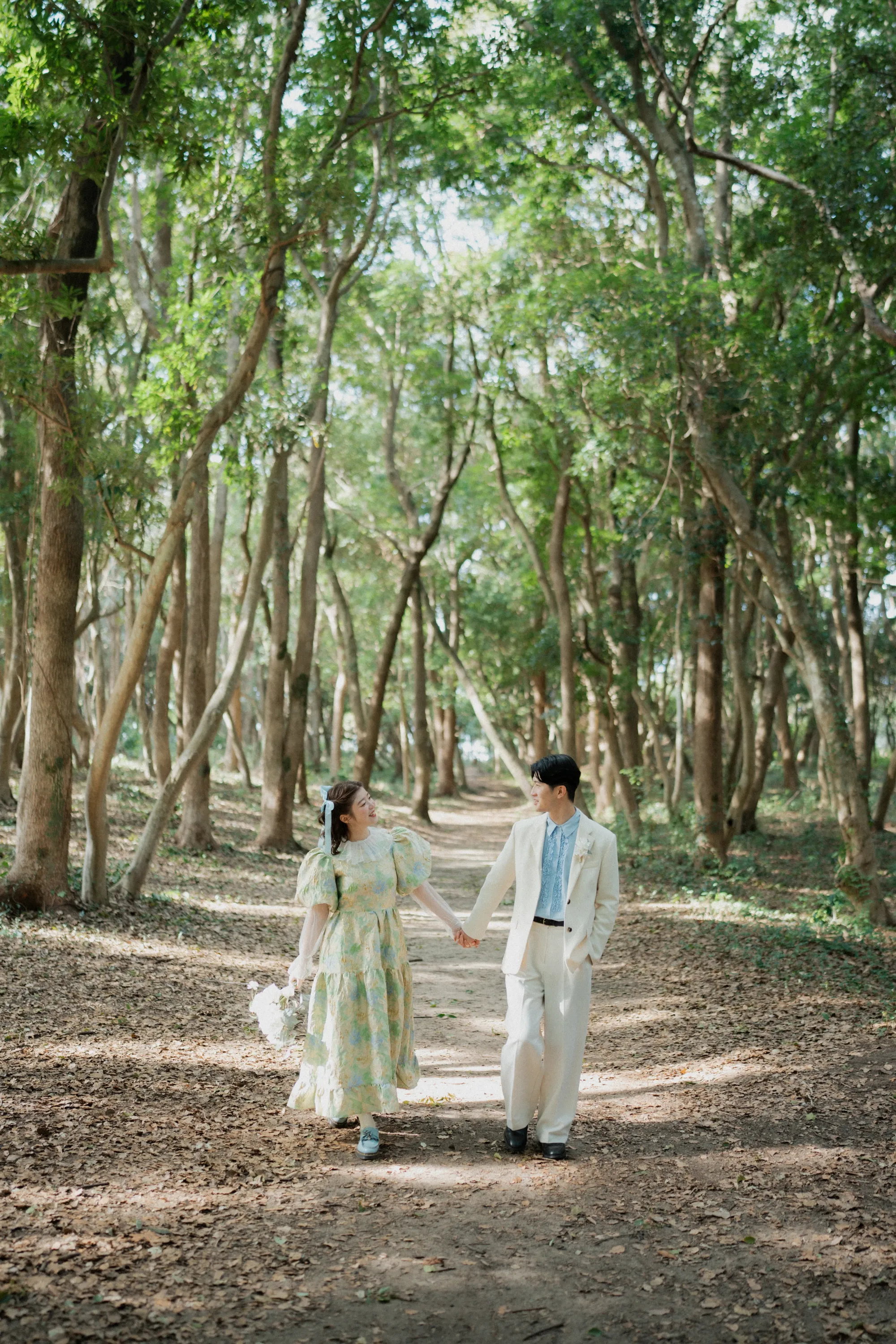 撮影場所が奈多のウェディングフォト