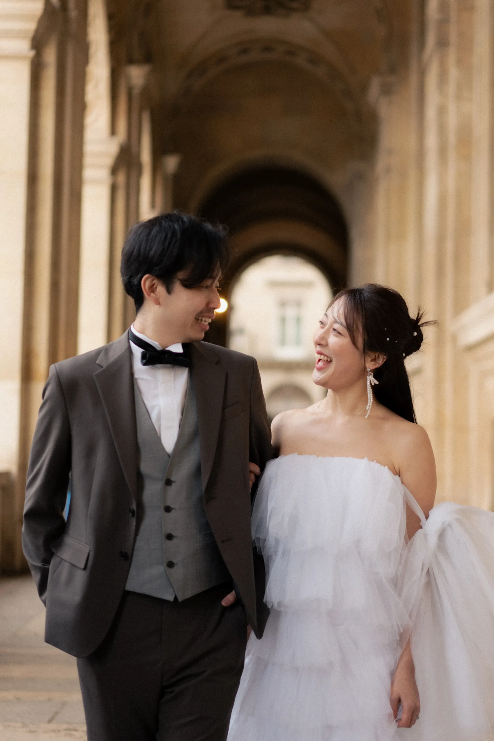 撮影場所がパリのウェディングフォト